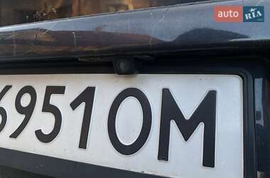 Хэтчбек Volkswagen Golf 1999 в 