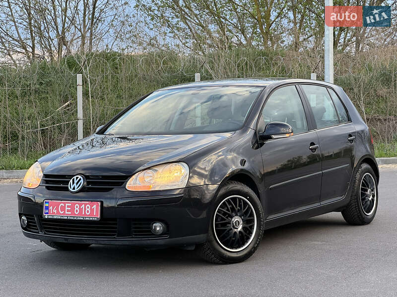 Хэтчбек Volkswagen Golf 2007 в 