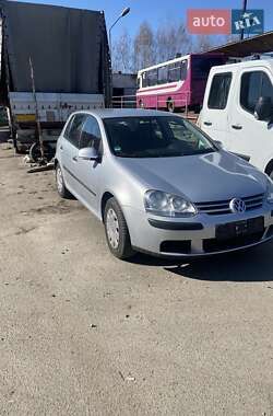 Хэтчбек Volkswagen Golf 2006 в Луцке