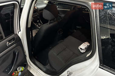 Универсал Volkswagen Golf 2011 в 
