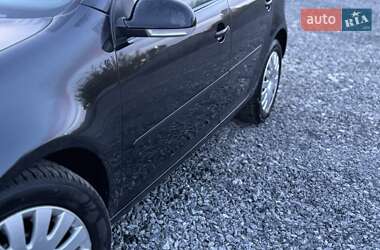 Хэтчбек Volkswagen Golf 2008 в 