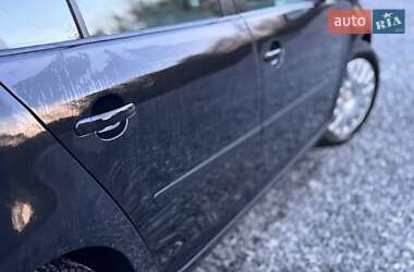 Хэтчбек Volkswagen Golf 2008 в 