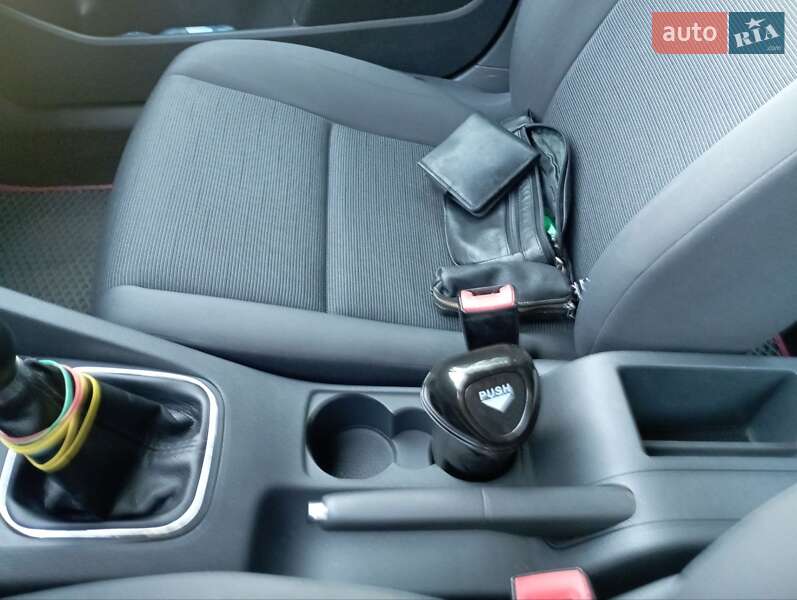 Хетчбек Volkswagen Golf 2005 в Вінниці