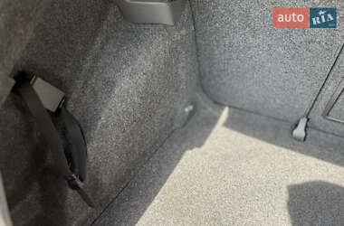 Хэтчбек Volkswagen Golf 2006 в 