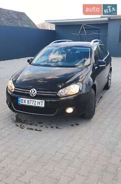 Універсал Volkswagen Golf 2012 в 