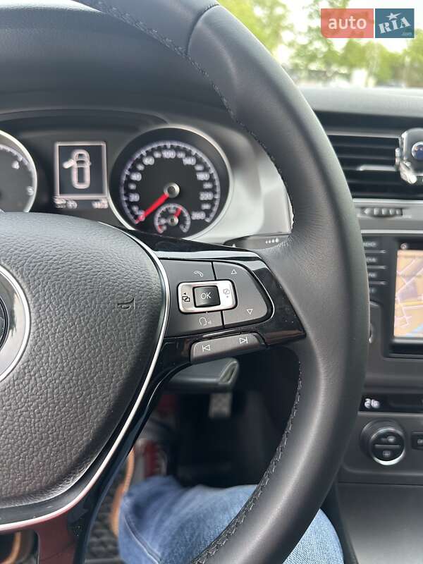 Универсал Volkswagen Golf 2015 в Харькове