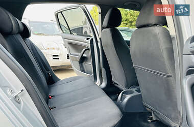 Хетчбек Volkswagen Golf 2007 в 