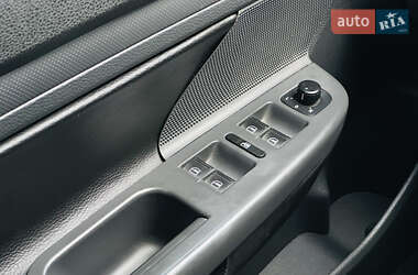 Хетчбек Volkswagen Golf 2007 в 
