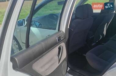 Универсал Volkswagen Golf 2000 в 