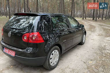 Хетчбек Volkswagen Golf 2008 в 