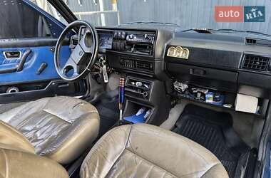 Хетчбек Volkswagen Golf 1988 в 