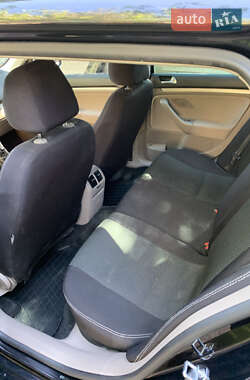 Универсал Volkswagen Golf 2013 в 