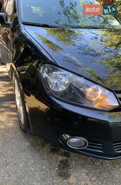 Универсал Volkswagen Golf 2013 в 