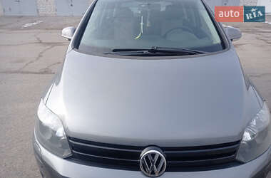 Хэтчбек Volkswagen Golf 2010 в Кременчуге