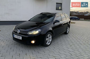 Універсал Volkswagen Golf 2010 в Тернополі