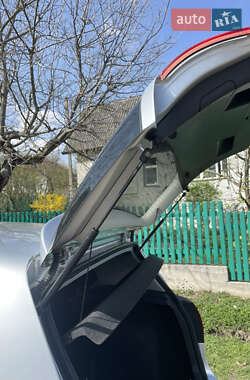 Хетчбек Volkswagen Golf 2008 в 