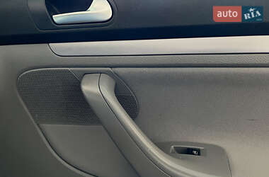 Універсал Volkswagen Golf 2008 в 