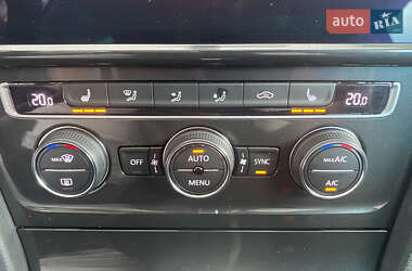 Універсал Volkswagen Golf 2019 в 