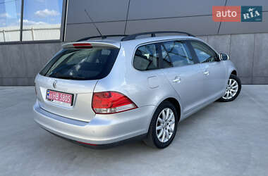 Універсал Volkswagen Golf 2008 в 