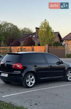Хэтчбек Volkswagen Golf 2008 в 