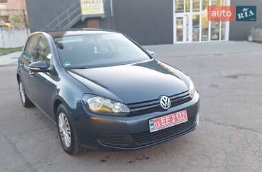 Хетчбек Volkswagen Golf 2010 в 