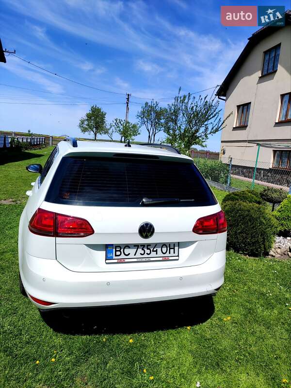 Універсал Volkswagen Golf 2014 в Львові