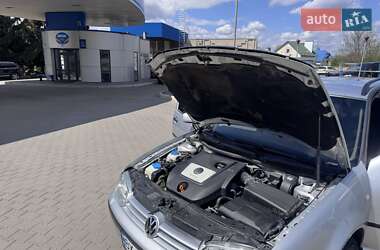 Універсал Volkswagen Golf 2006 в 