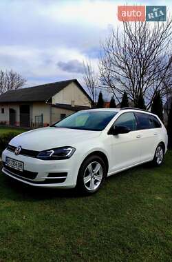 Универсал Volkswagen Golf 2014 в 