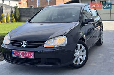 Хетчбек Volkswagen Golf 2007 в 