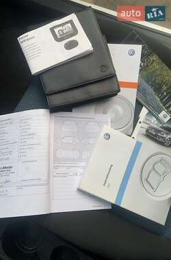 Хетчбек Volkswagen Golf 2012 в 