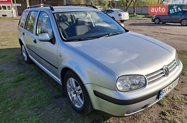 Универсал Volkswagen Golf 2001 в Зенькове