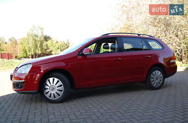 Універсал Volkswagen Golf 2009 в 