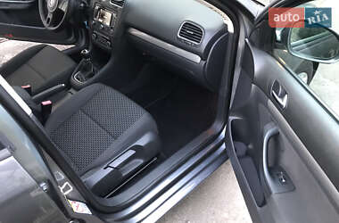 Универсал Volkswagen Golf 2011 в 