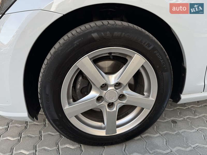 Універсал Volkswagen Golf 2018 в Івано-Франківську