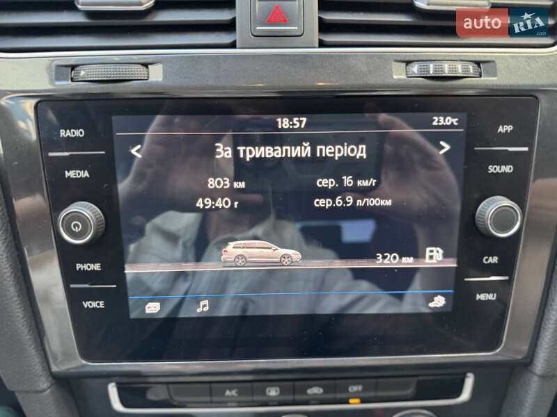 Універсал Volkswagen Golf 2018 в Івано-Франківську