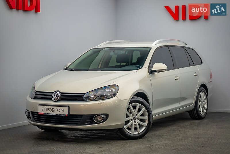 Универсал Volkswagen Golf 2011 в 