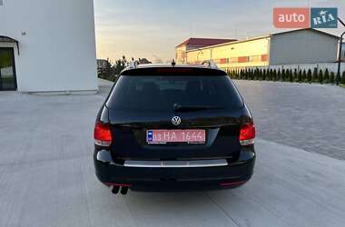 Универсал Volkswagen Golf 2010 в 
