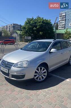 Універсал Volkswagen Golf 2009 в Дніпрі