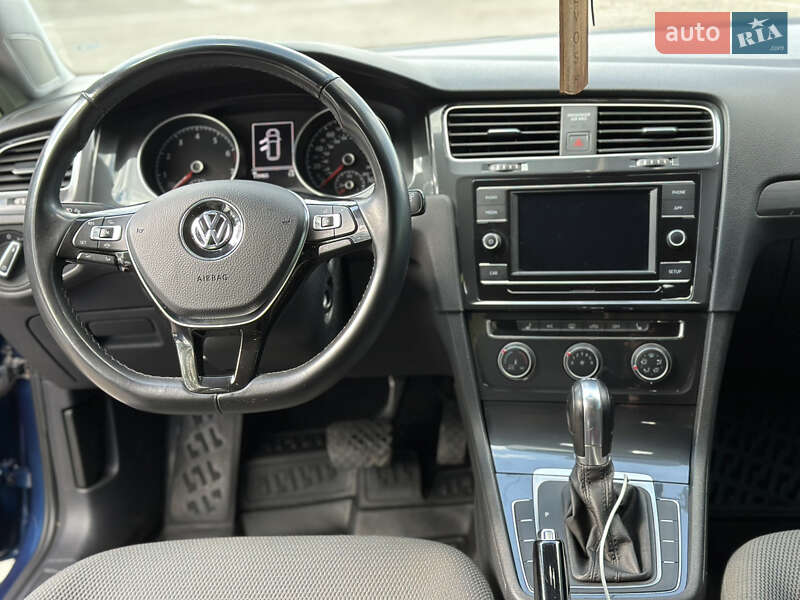 Універсал Volkswagen Golf 2019 в Мукачевому