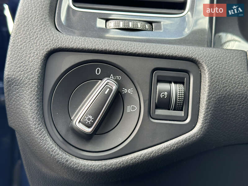 Універсал Volkswagen Golf 2019 в Мукачевому
