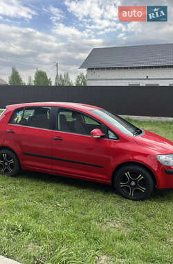 Хетчбек Volkswagen Golf 2005 в Броварах