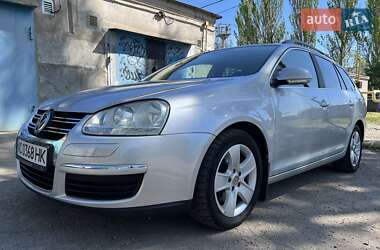 Универсал Volkswagen Golf 2008 в Запорожье