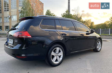 Универсал Volkswagen Golf 2016 в 