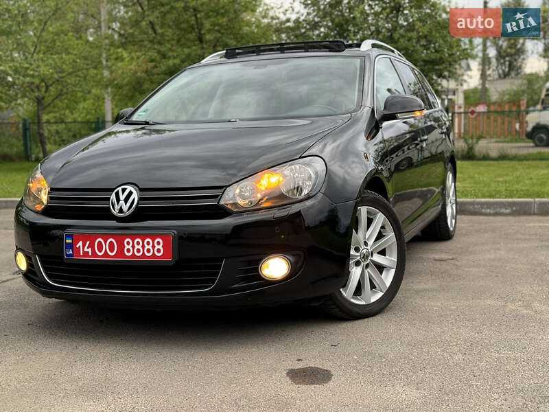 Універсал Volkswagen Golf 2011 в 
