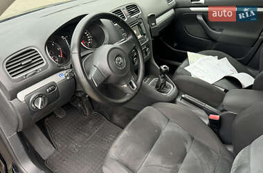 Універсал Volkswagen Golf 2011 в 