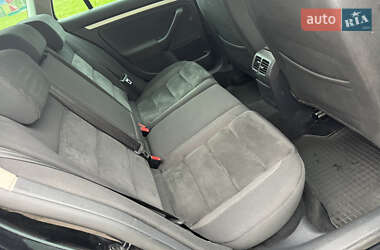 Універсал Volkswagen Golf 2011 в 