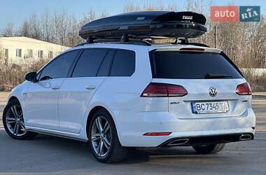 Універсал Volkswagen Golf 2019 в 