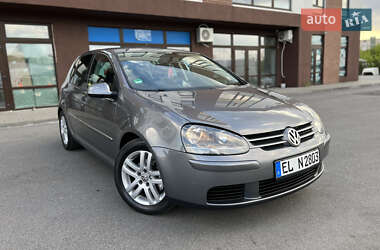 Хэтчбек Volkswagen Golf 2009 в 