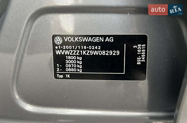 Хэтчбек Volkswagen Golf 2009 в 