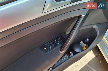 Универсал Volkswagen Golf 2014 в 